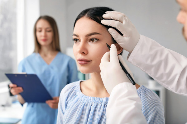 Tips For Choosing A Plastic Surgeon Near Schaumburg